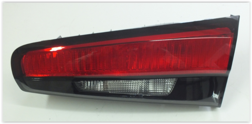 Stop Lambası İç Sağ Duysuz Led'siz