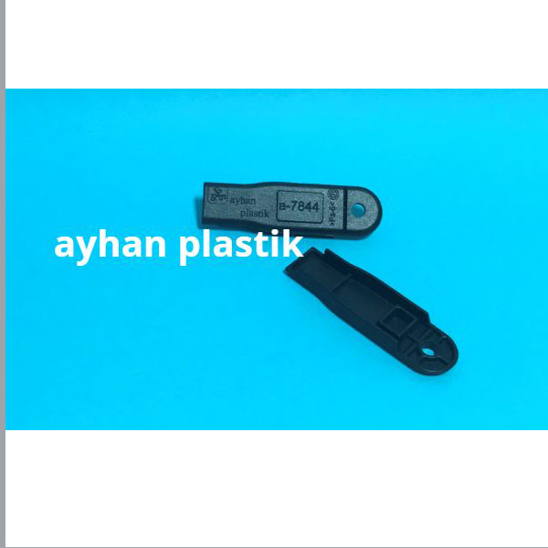 Radyatör Bağlanti Braketi Üst
