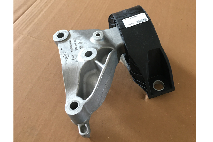 Motor Takozu Sağ