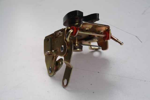 KAPI KILIDI IC ON SAG DKS M131