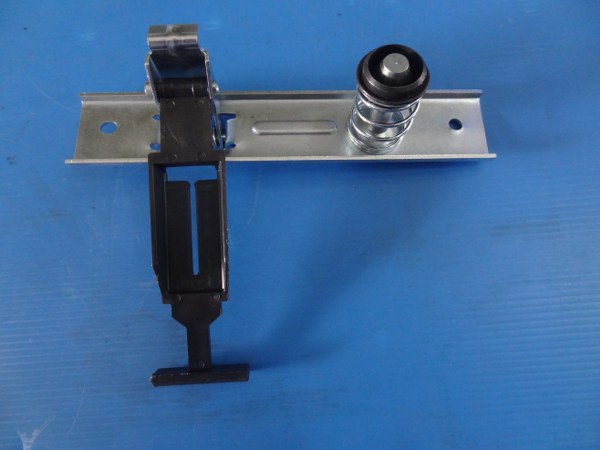 Motor Kaput Kilit Karşiliği
