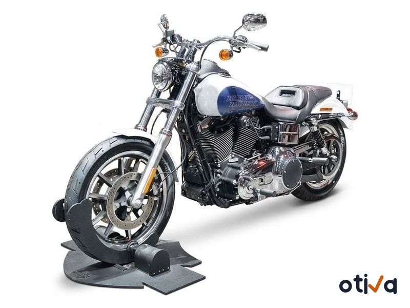 HARLEYDAVIDSON DYNA
