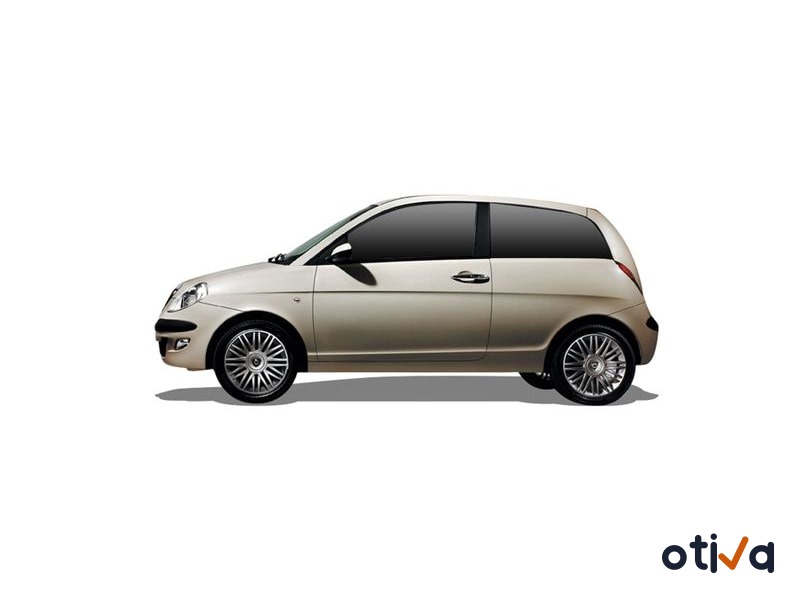 LANCIA YPSILON (843_)