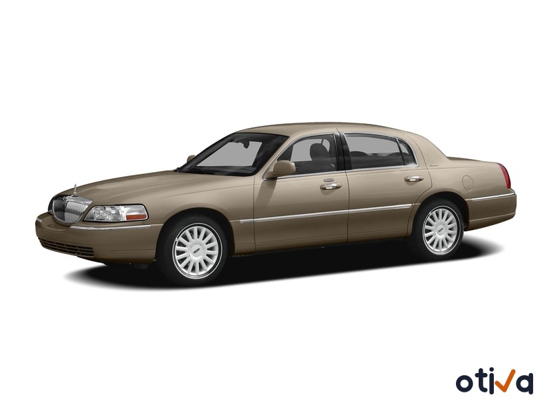 LINCOLN TOWN CAR 2