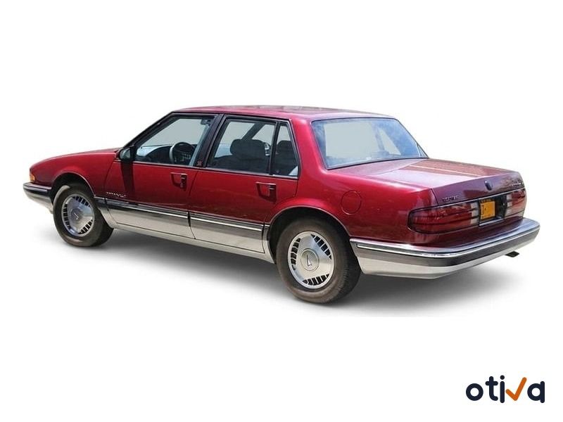 PONTIAC BONNEVILLE Sedan