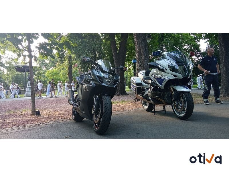 SUZUKI GSX