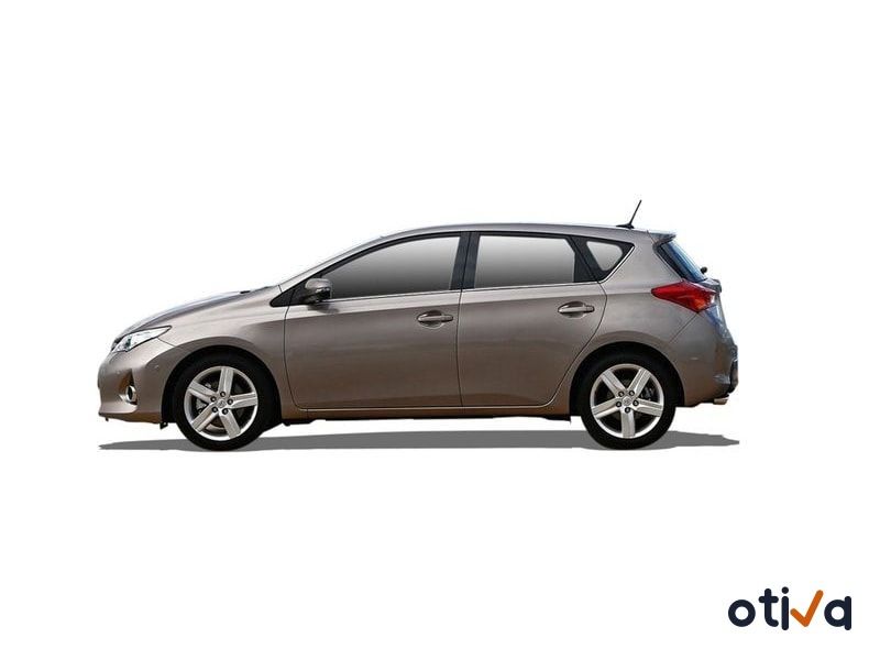 TOYOTA AURIS (_E18_)