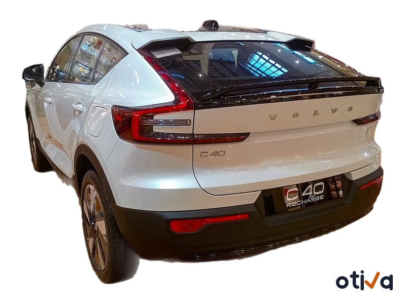VOLVO C40 (539)